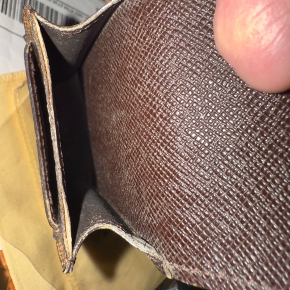 Louis Vuitton Brown Checkered Wallet - Picture 11 of 16